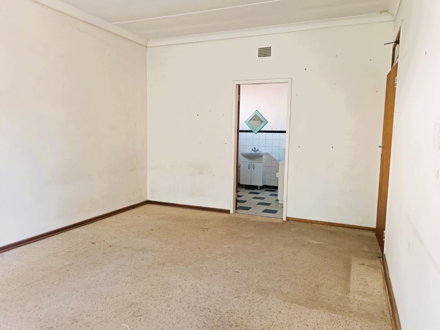 5 Bedroom Property for Sale in Universitas Free State